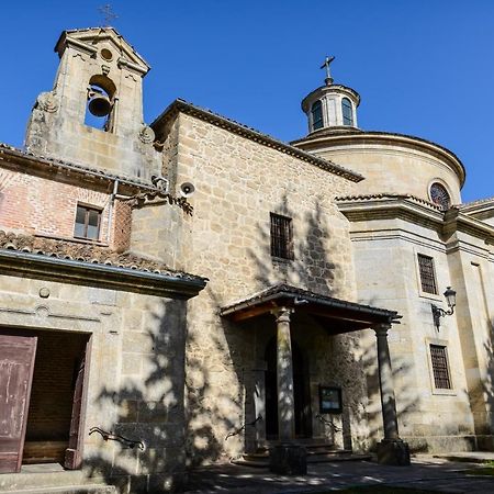 Gredos Abantera Lägenhet Arenas de San Pedro Exteriör bild